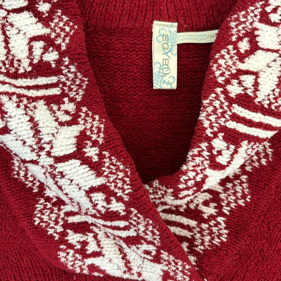 Festive Snowflake Sweater - Picture 3 of 7